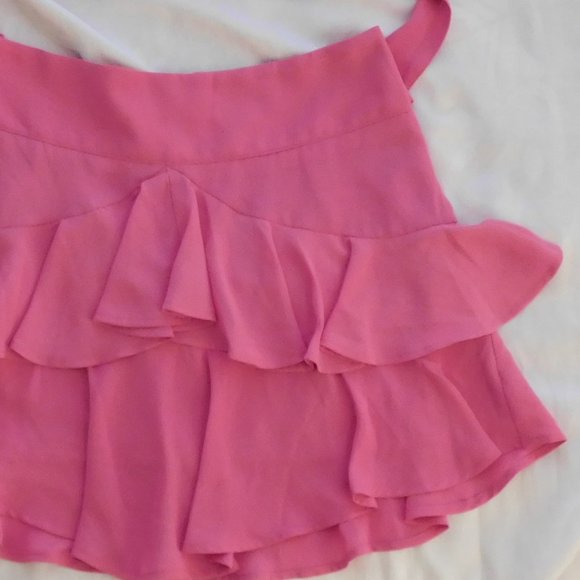 NWT - Fun, Flirty, Romantic Pink Mini Skirt w/Tie - Picture 3 of 10